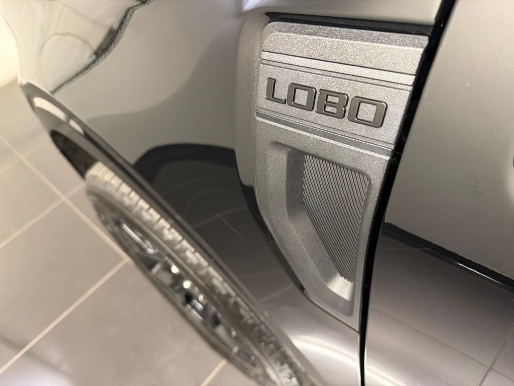Certified 2025 Ford Maverick Lobo AWD/4WD image 37