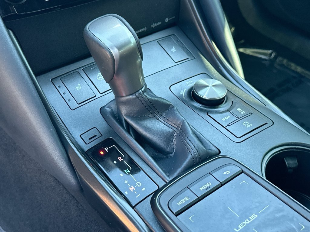 Used 2025 Lexus IS 350 F Sport RWD image 16
