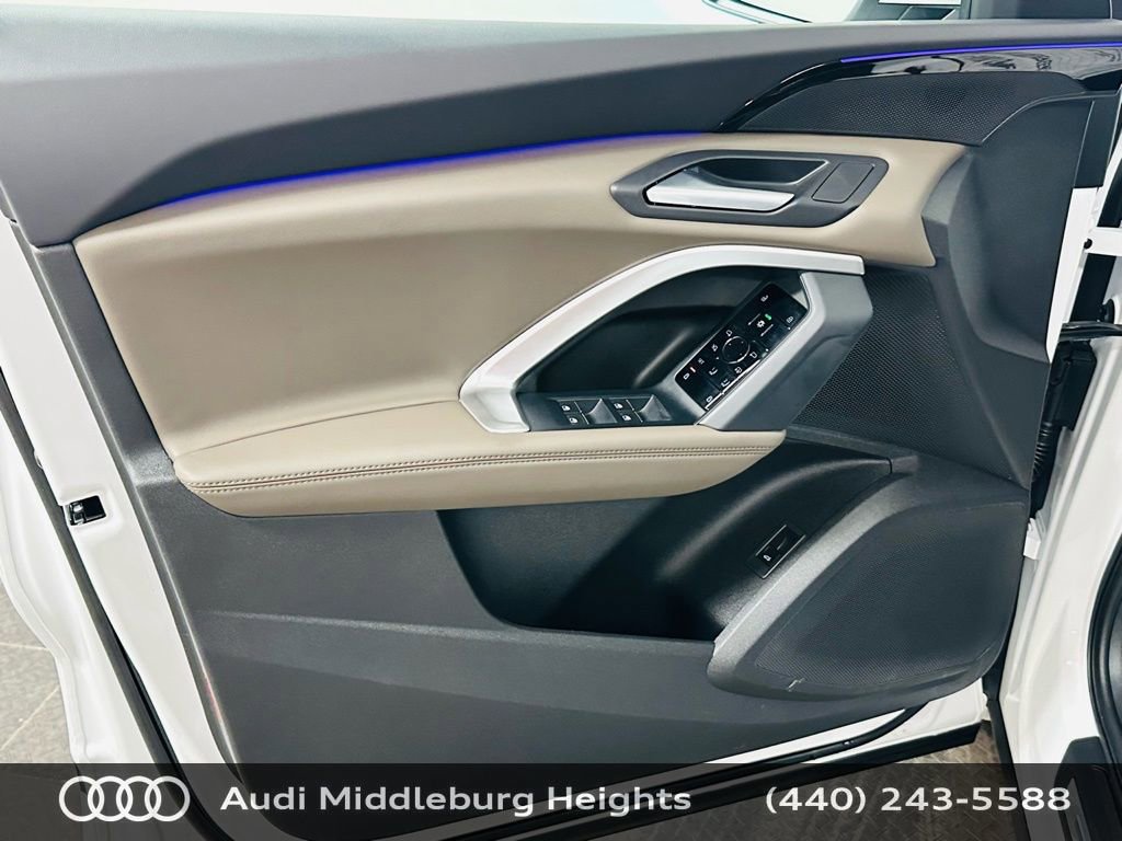 Certified 2025 Audi Q5 Premium w/ Convenience Package image 30