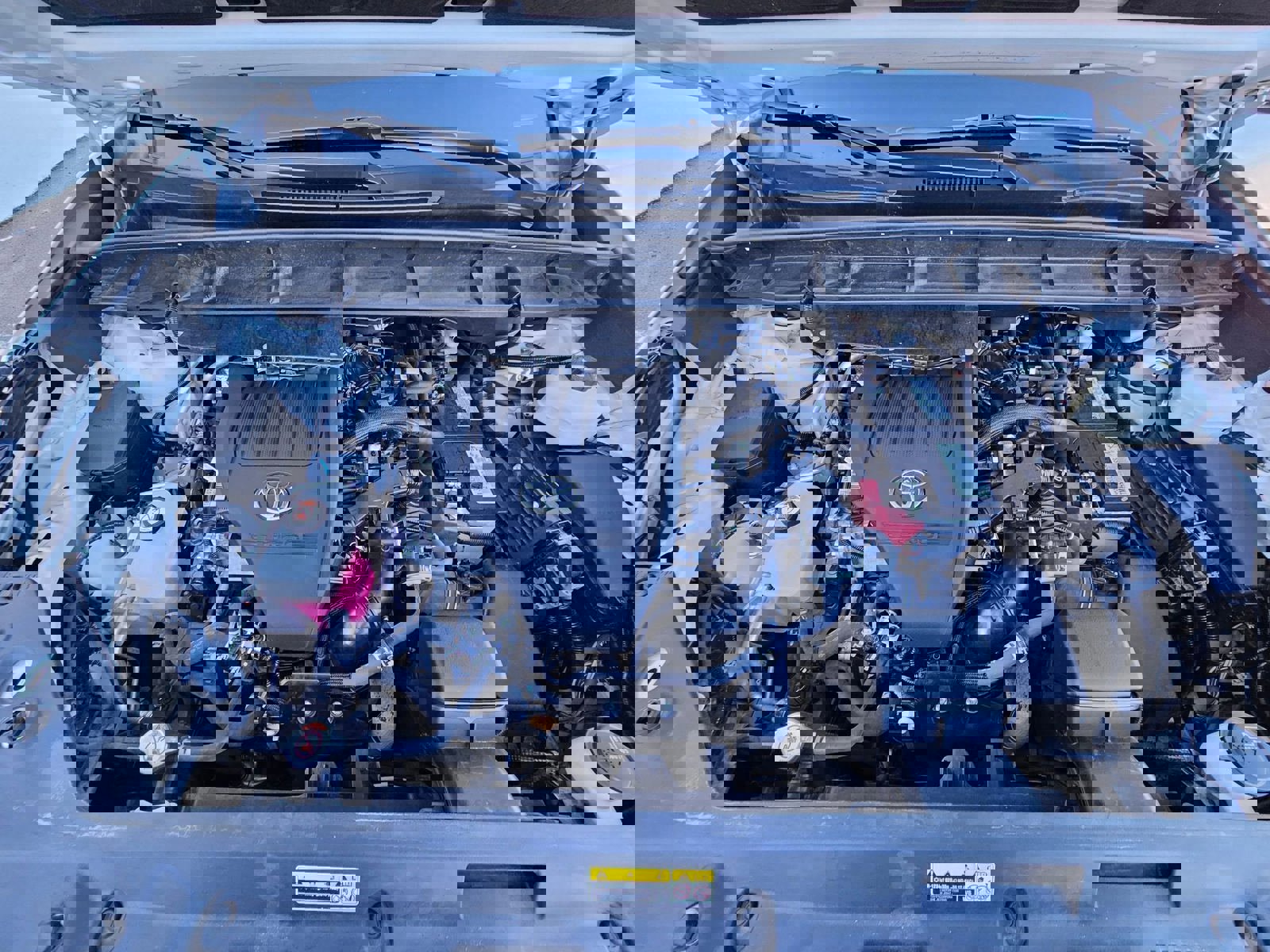 Used 2023 Toyota Highlander L image 28