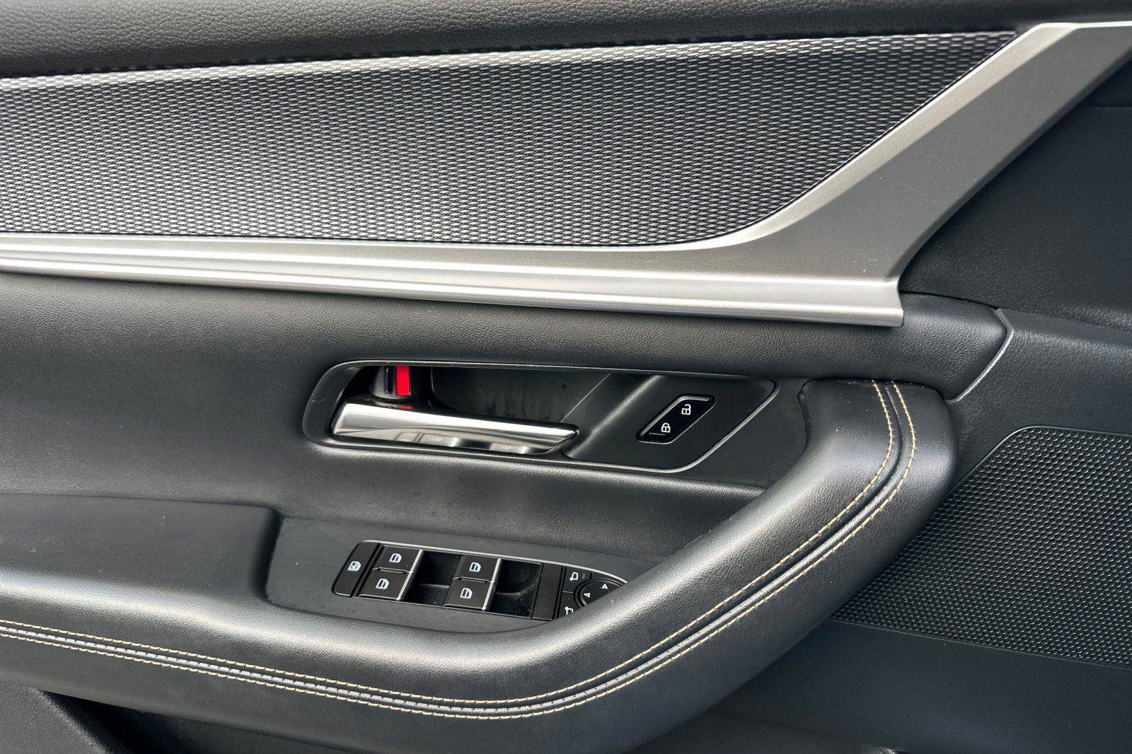 Certified 2024 MAZDA CX-90 3.3 Turbo w/ Premium Package image 13