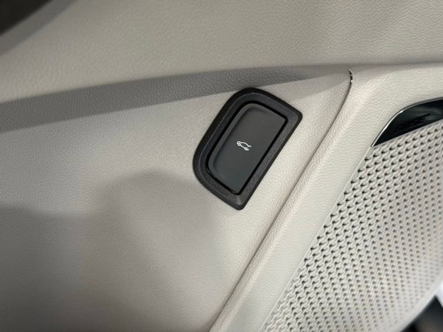 New 2026 Chevrolet Blazer EV SS image 17