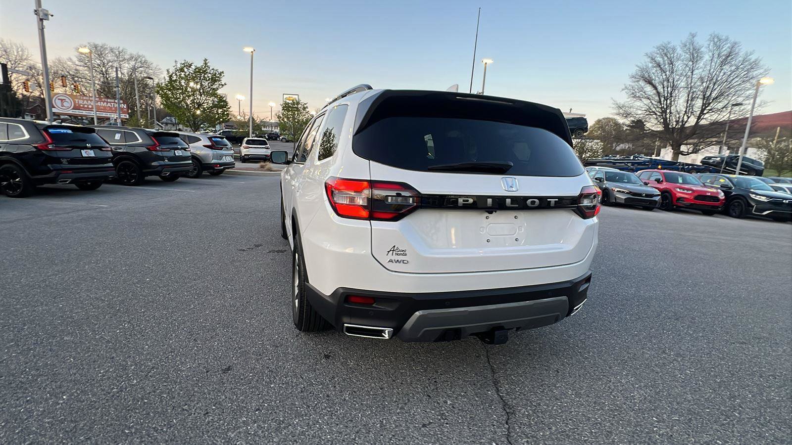 New 2026 Honda Pilot EX-L image 6