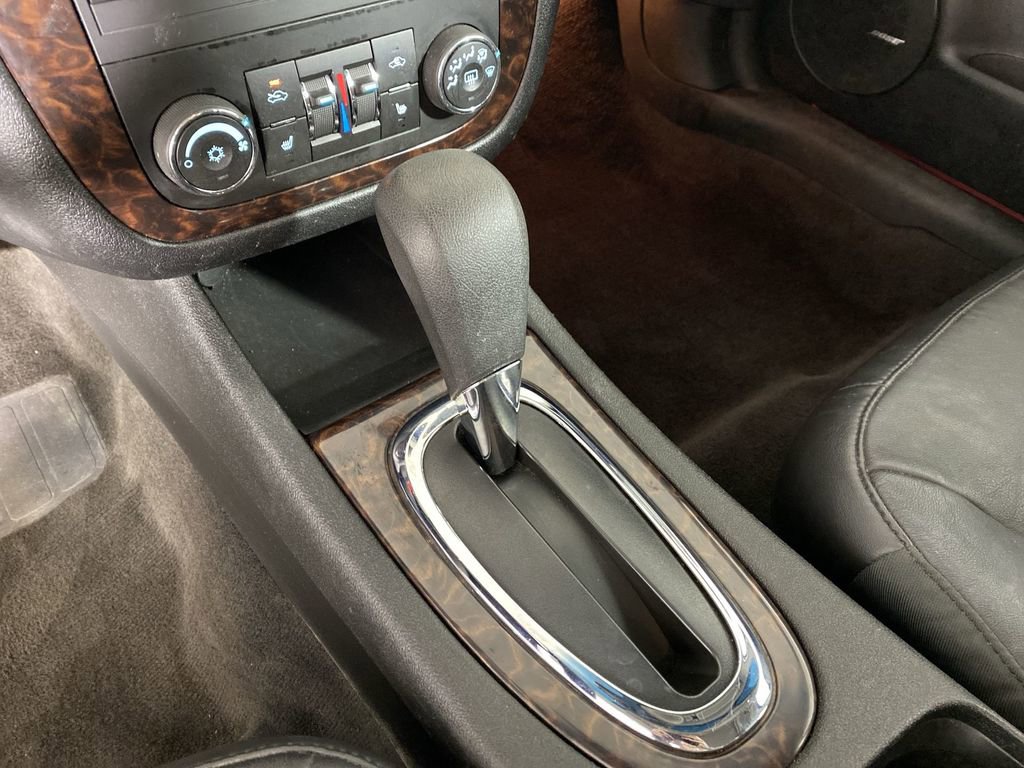 Used 2015 Chevrolet Impala LTZ image 16