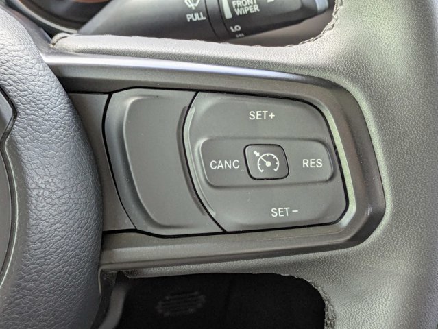 Used 2023 Jeep Gladiator Sport AWD/4WD image 26
