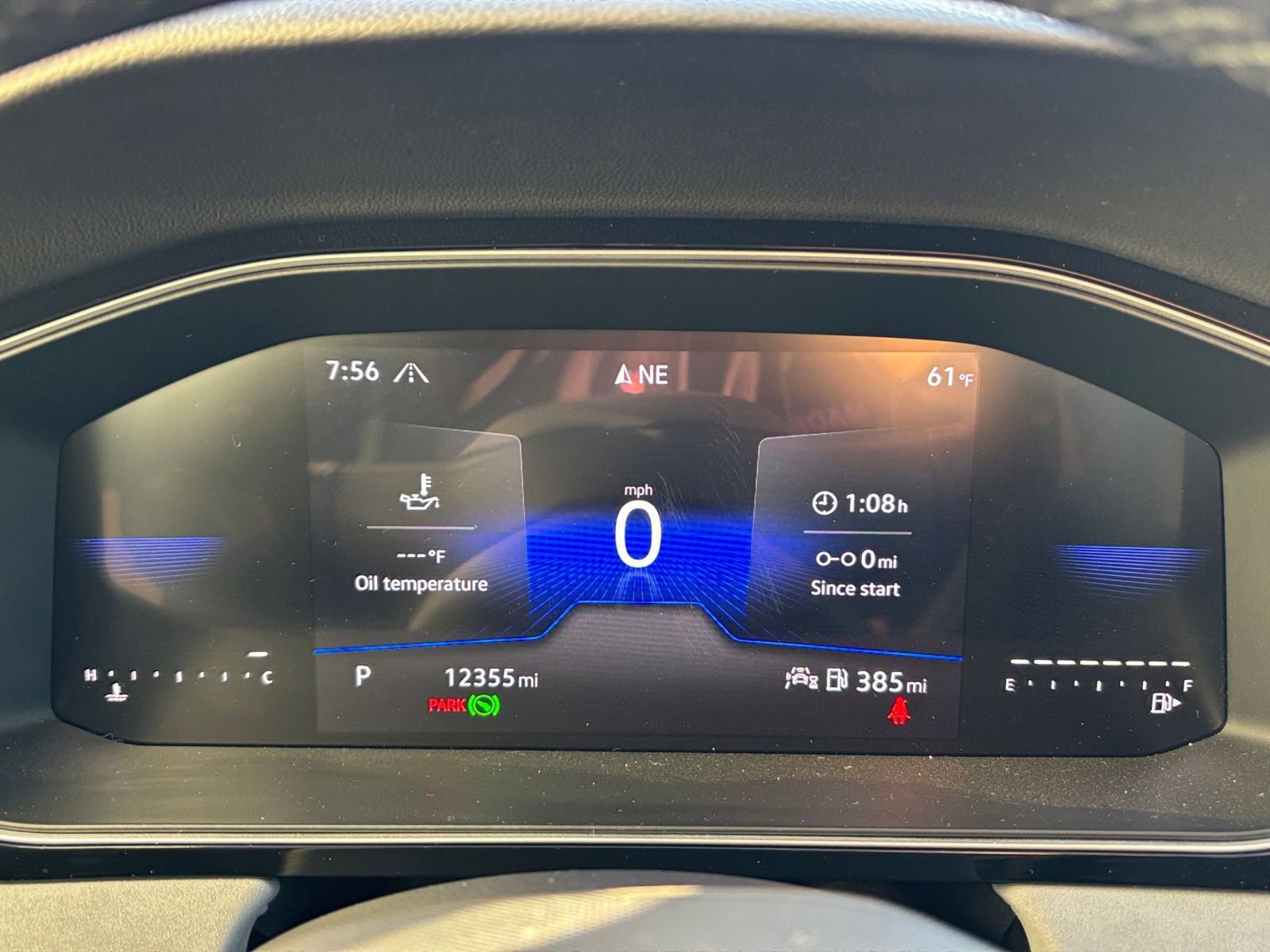 Used 2025 Volkswagen Jetta SE image 40