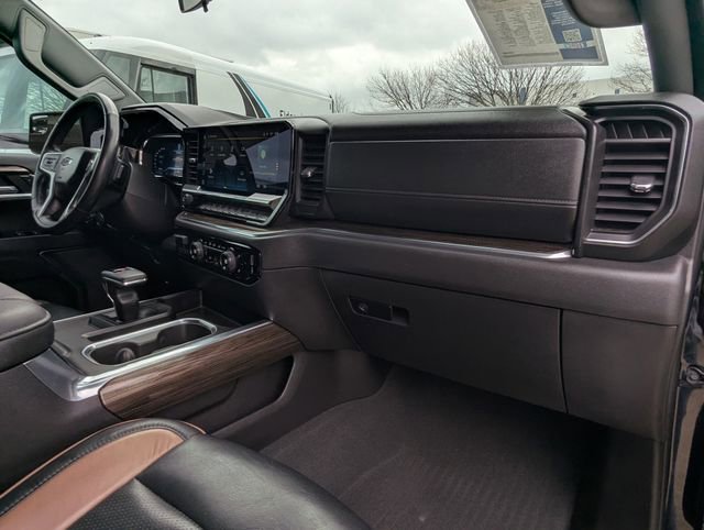 Used 2023 Chevrolet Silverado 1500 LT Trail Boss w/ Protection Package image 23