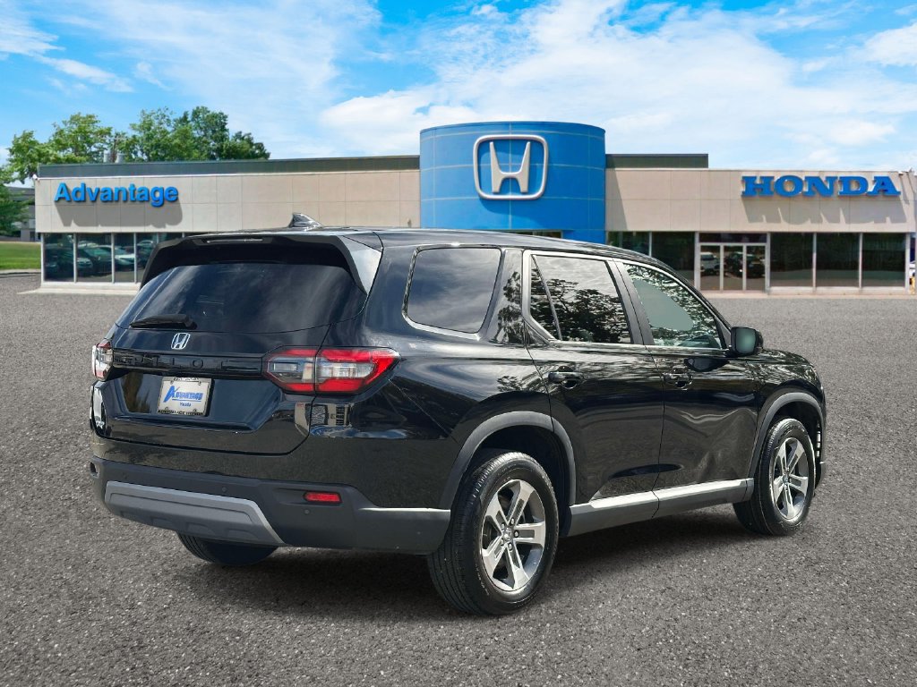 Certified 2024 Honda Pilot EX-L image 5
