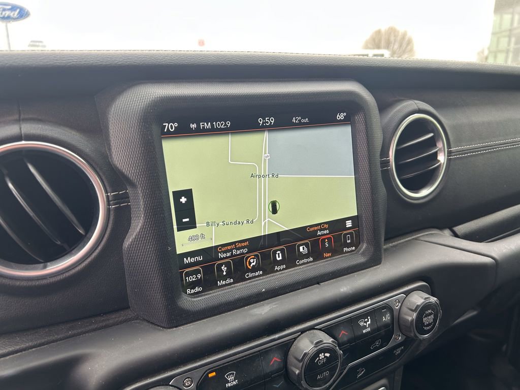 Used 2018 Jeep Wrangler Unlimited Sahara image 18