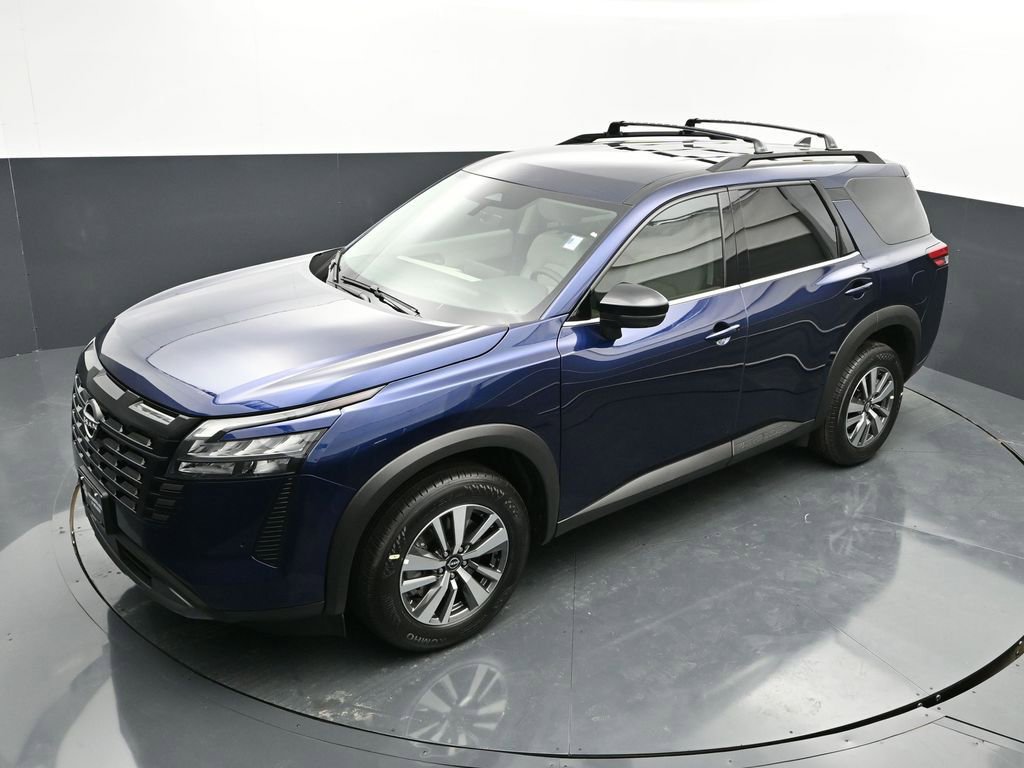 New 2026 Nissan Pathfinder SL image 25