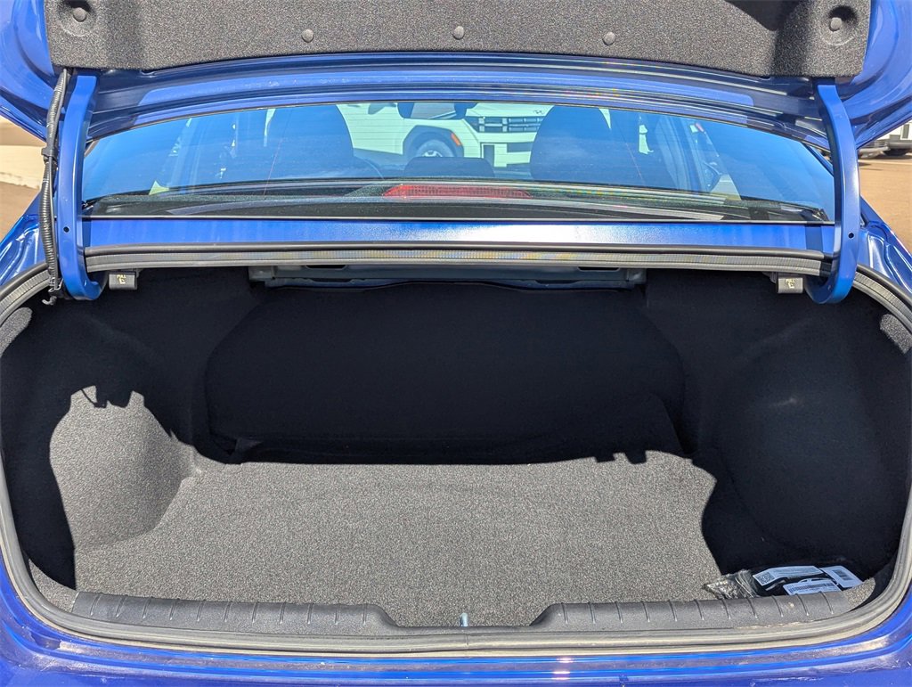 Certified 2025 Hyundai Elantra Sport image 24