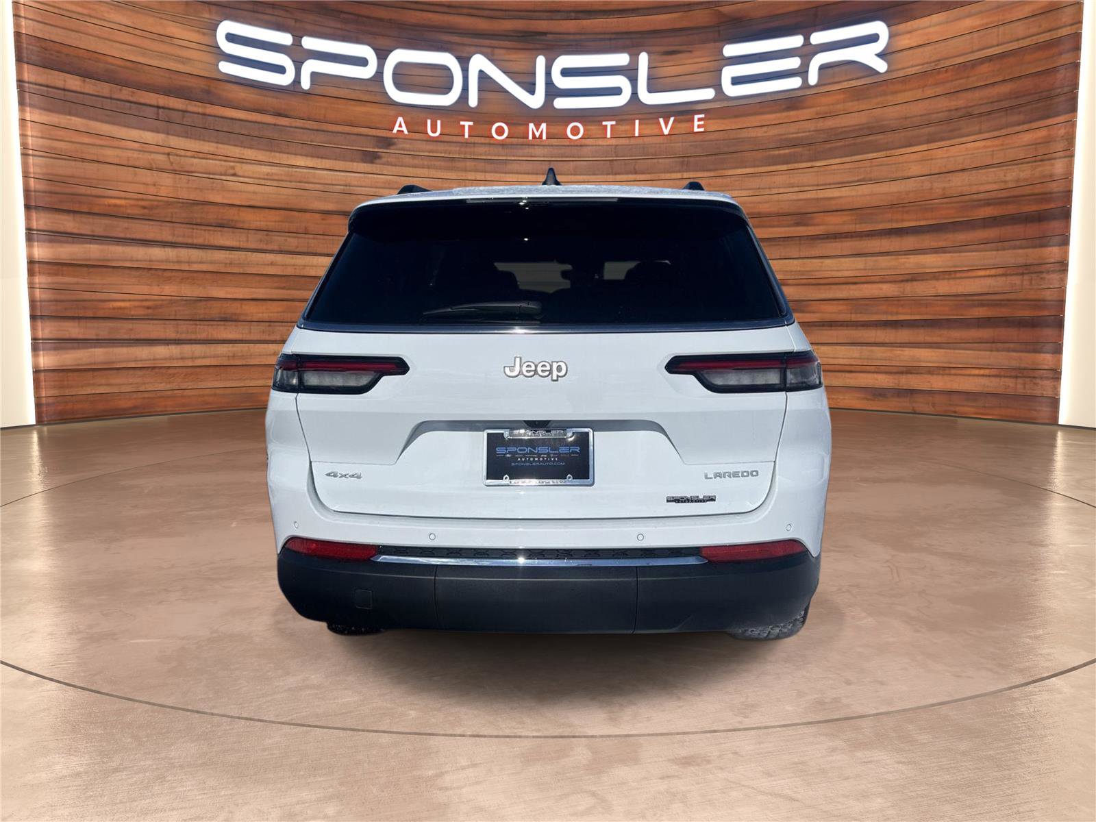 New 2026 Jeep Grand Cherokee L Laredo image 5