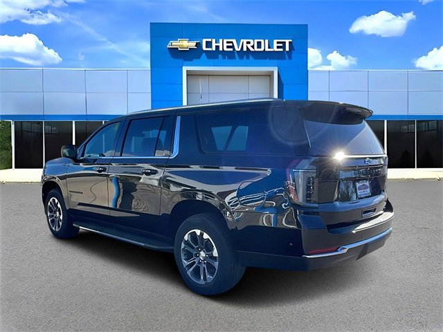 New 2026 Chevrolet Suburban LT w/ Comfort Package image 5