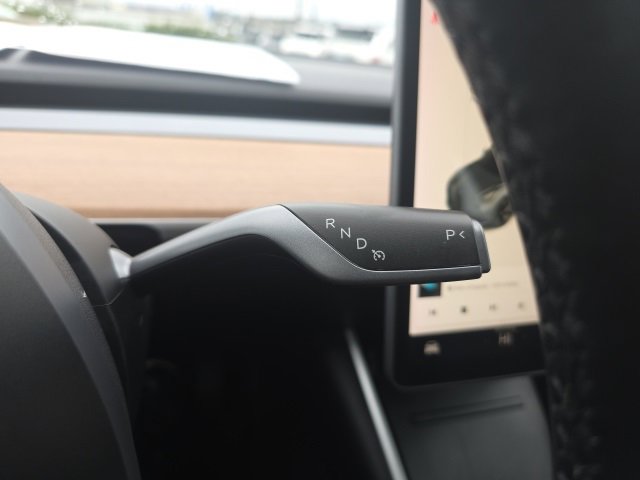 Used 2019 Tesla Model 3 Long Range image 12