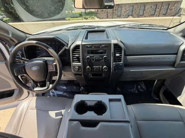 Used 2017 Ford F250 XL w/ Power Equipment Group AWD/4WD image 13