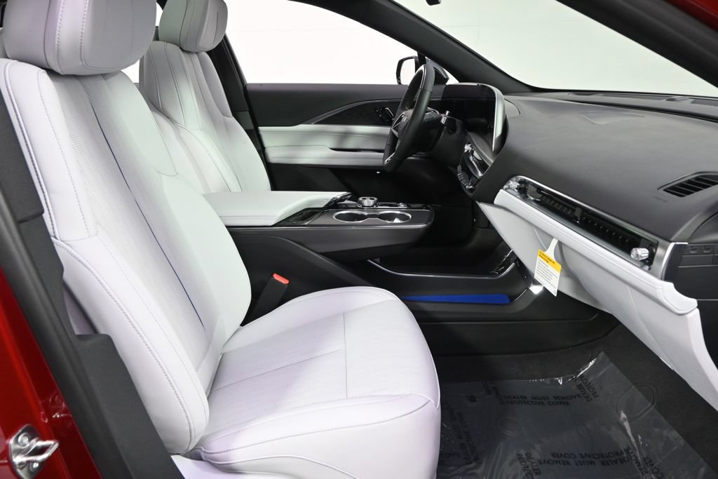 New 2026 Cadillac Lyriq Luxury w/ LPO, Floor Liner Package AWD/4WD image 16