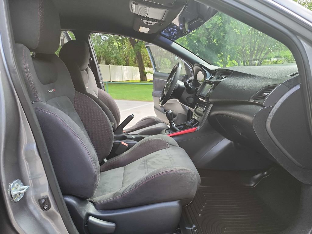 Used 2017 Nissan Sentra NISMO w/ NISMO Premium Package FWD image 34