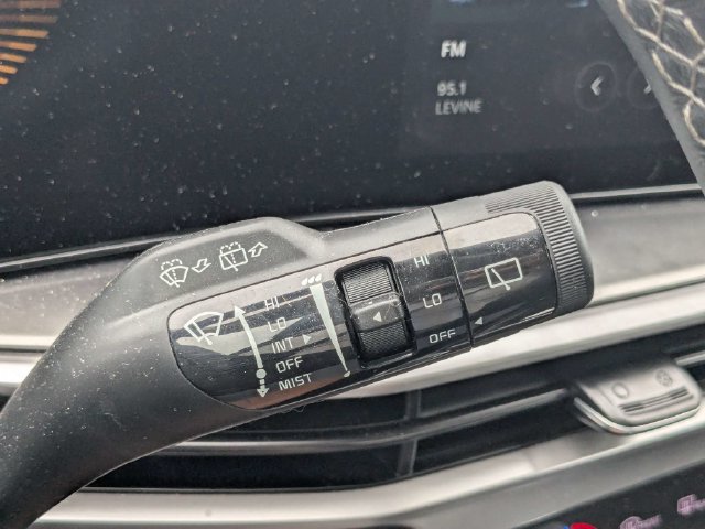 Used 2026 Kia Sorento S w/ S Panoramic Sunroof Package FWD image 28