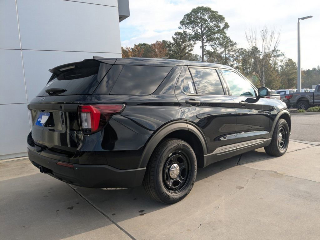 New 2025 Ford Explorer 4WD Police Interceptor image 4