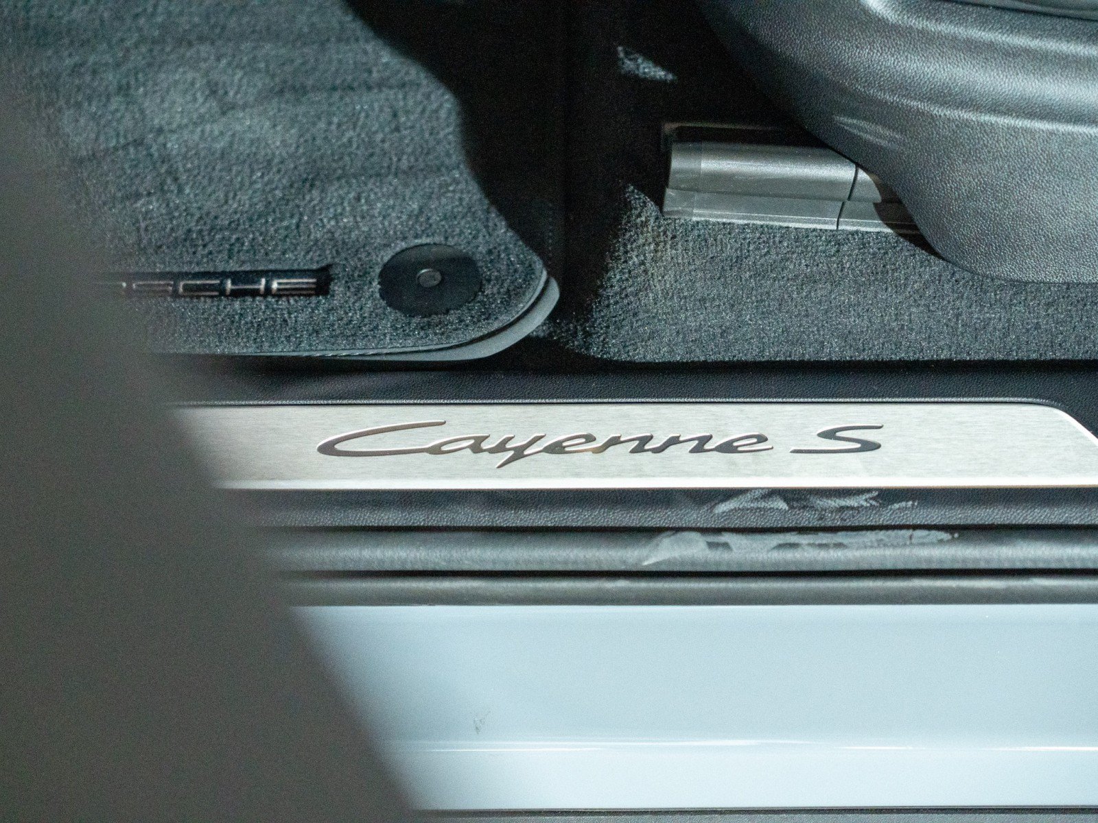 Certified 2026 Porsche Cayenne S AWD/4WD image 11