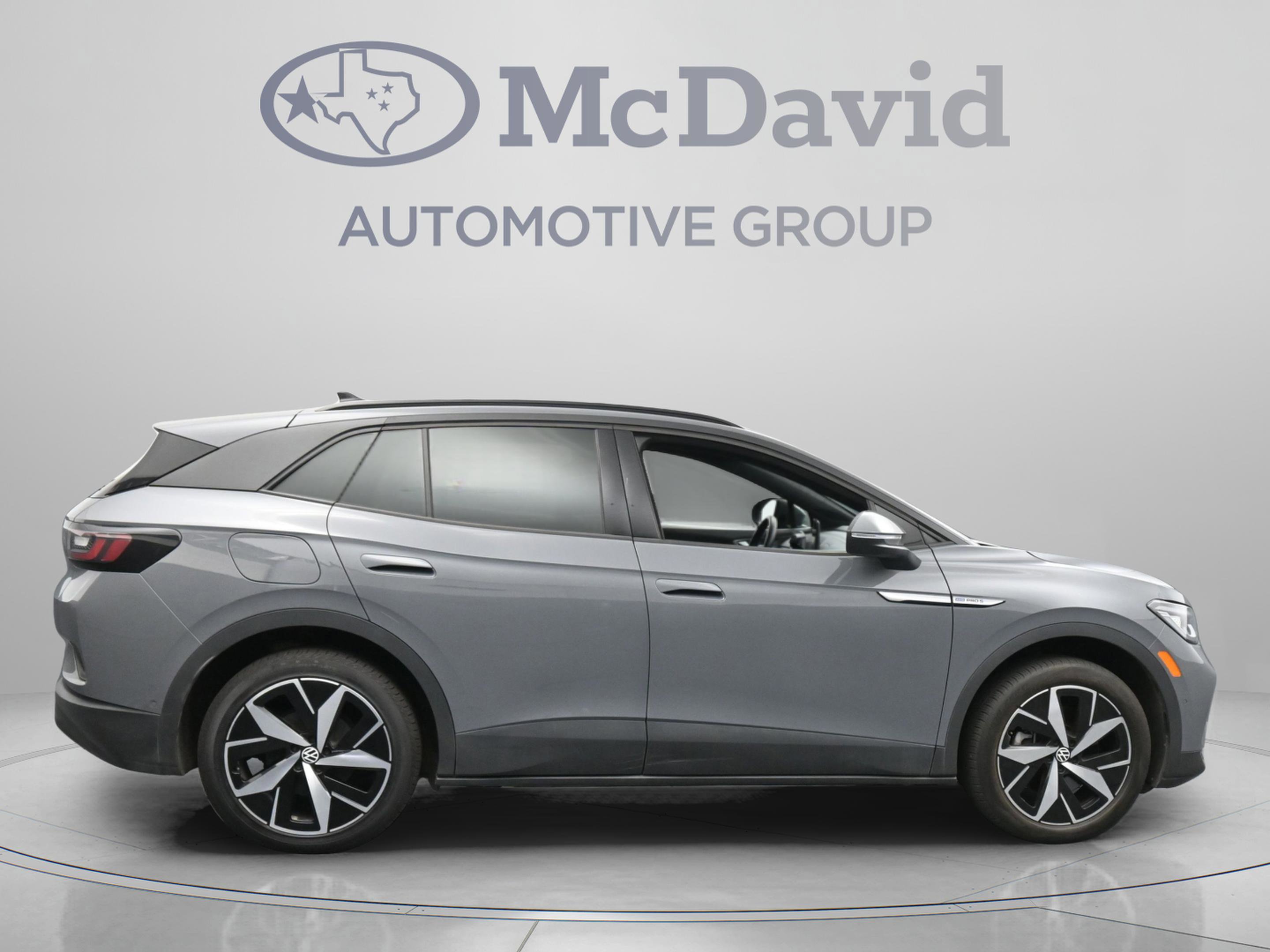 Used 2023 Volkswagen ID.4 Pro S AWD/4WD image 9
