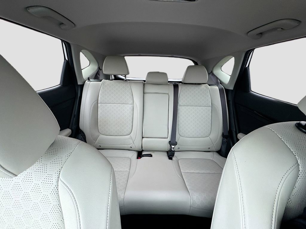 Used 2023 Kia Seltos EX image 24