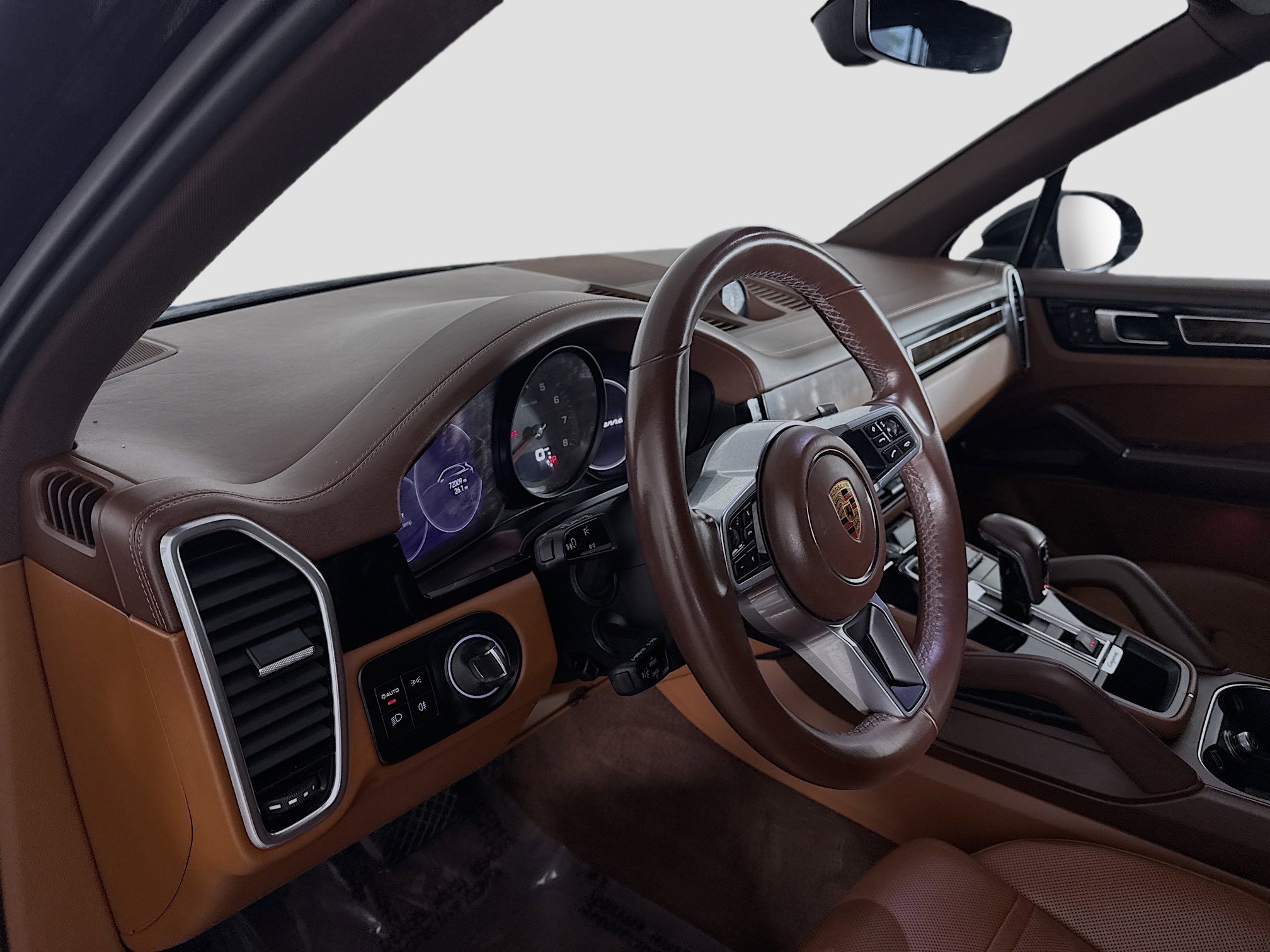 Used 2023 Porsche Cayenne image 22