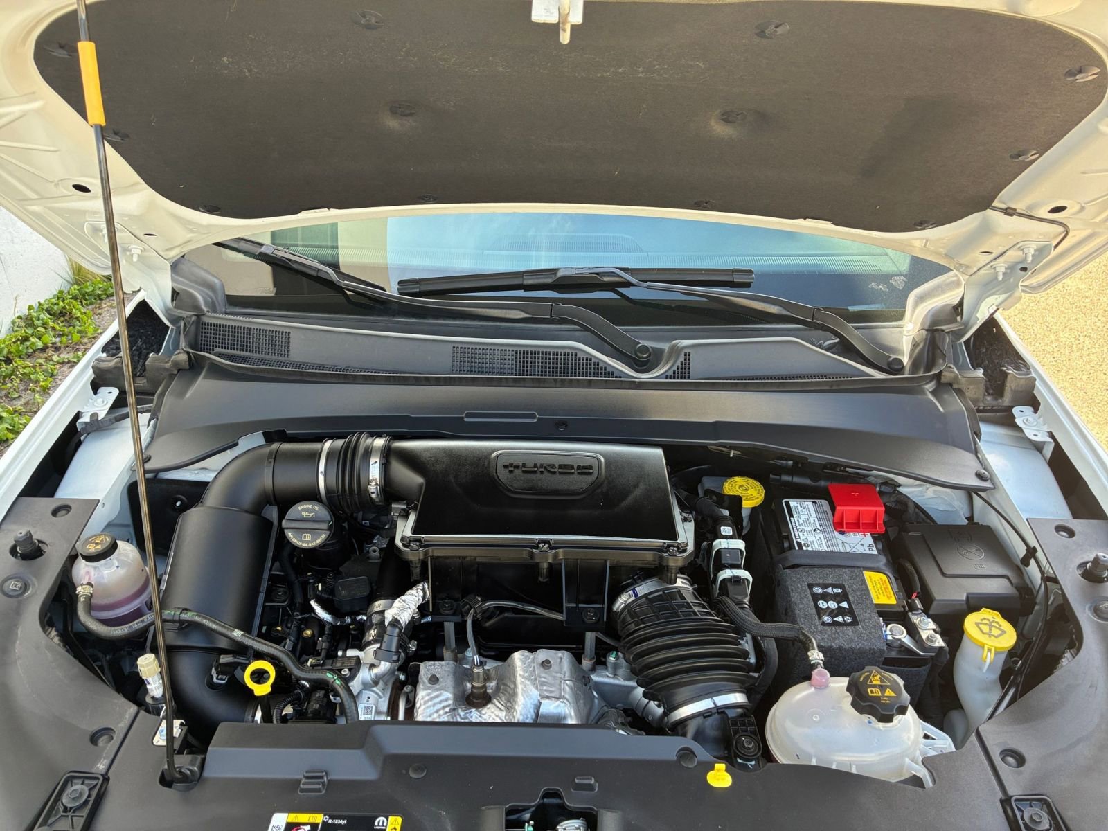 Used 2025 Jeep Compass Trailhawk image 31