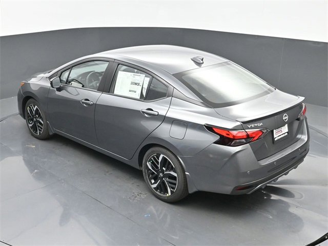 New 2025 Nissan Versa SR w/ Trunk Package image 30