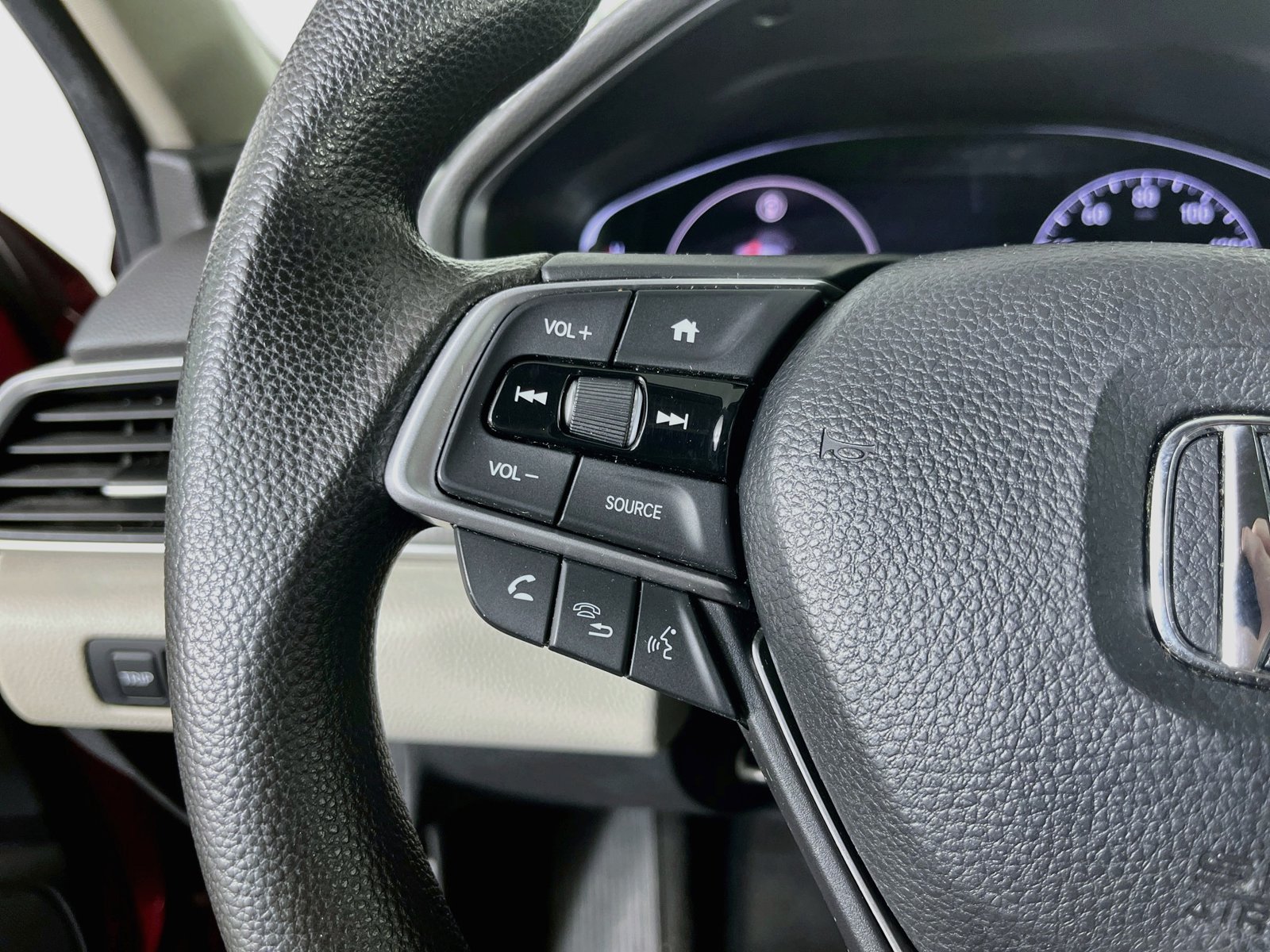 Used 2019 Honda Accord LX image 15