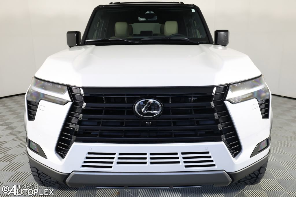 Used 2026 Lexus GX 550 image 2
