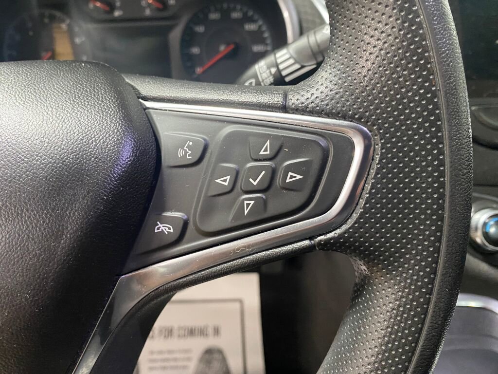 Used 2021 Chevrolet Malibu LT image 11