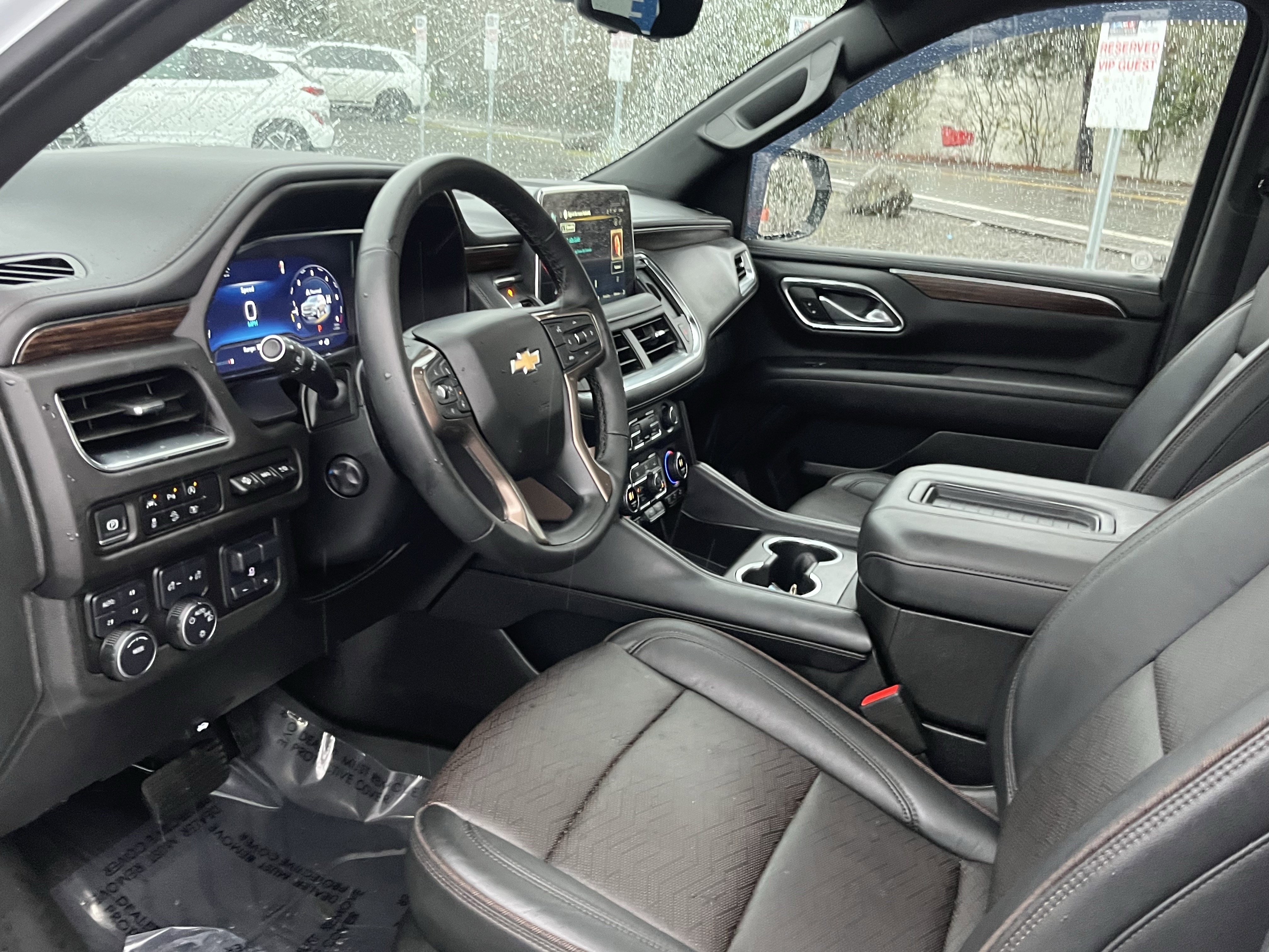 Used 2024 Chevrolet Tahoe High Country w/ Premium Package image 9