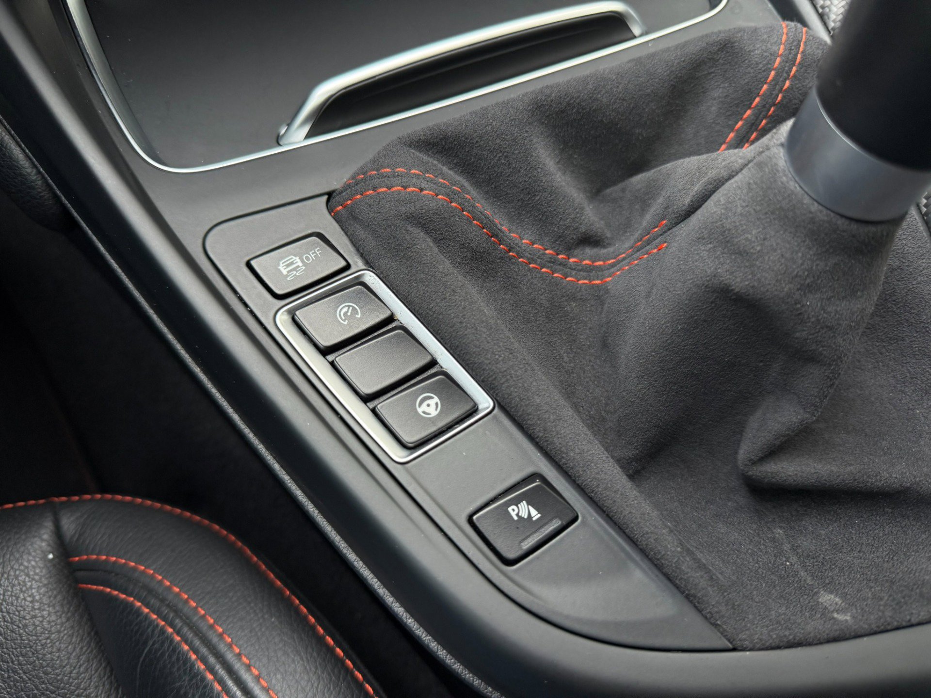 Used 2021 BMW M2 Competition w/ Executive Package image 19