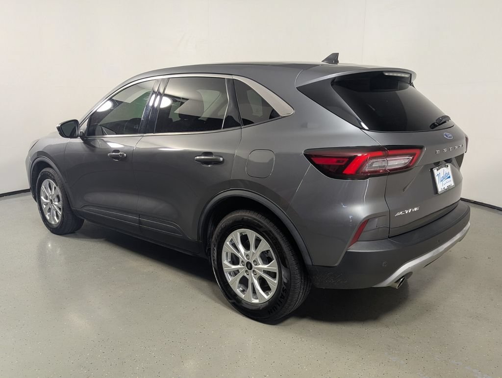 Used 2023 Ford Escape Active FWD image 5