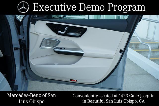 Used 2025 Mercedes-Benz C 300 Sedan image 17