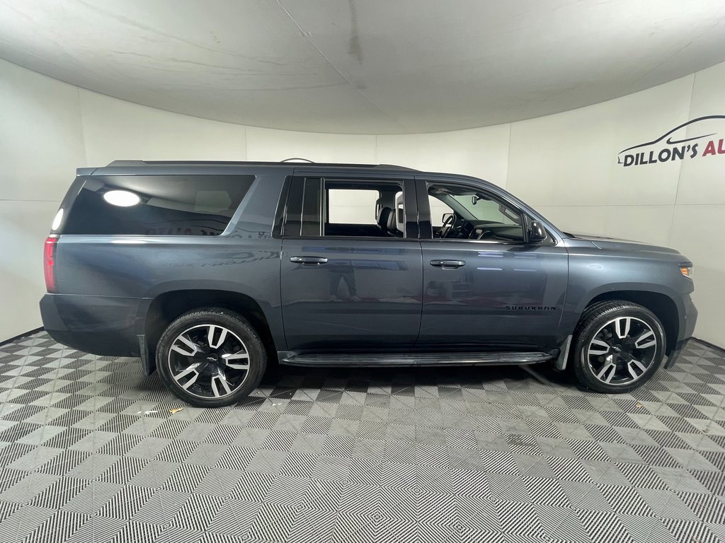 Used 2020 Chevrolet Suburban LT w/ RST Edition image 9