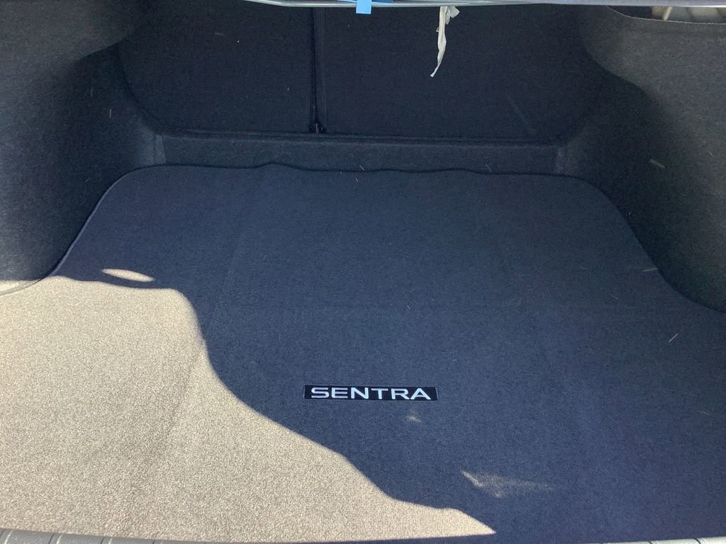 New 2026 Nissan Sentra SR w/ SR Premium Package FWD image 14