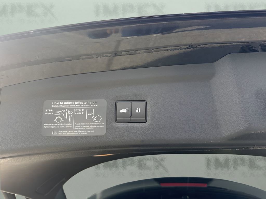 Used 2025 INFINITI QX50 Sport image 31