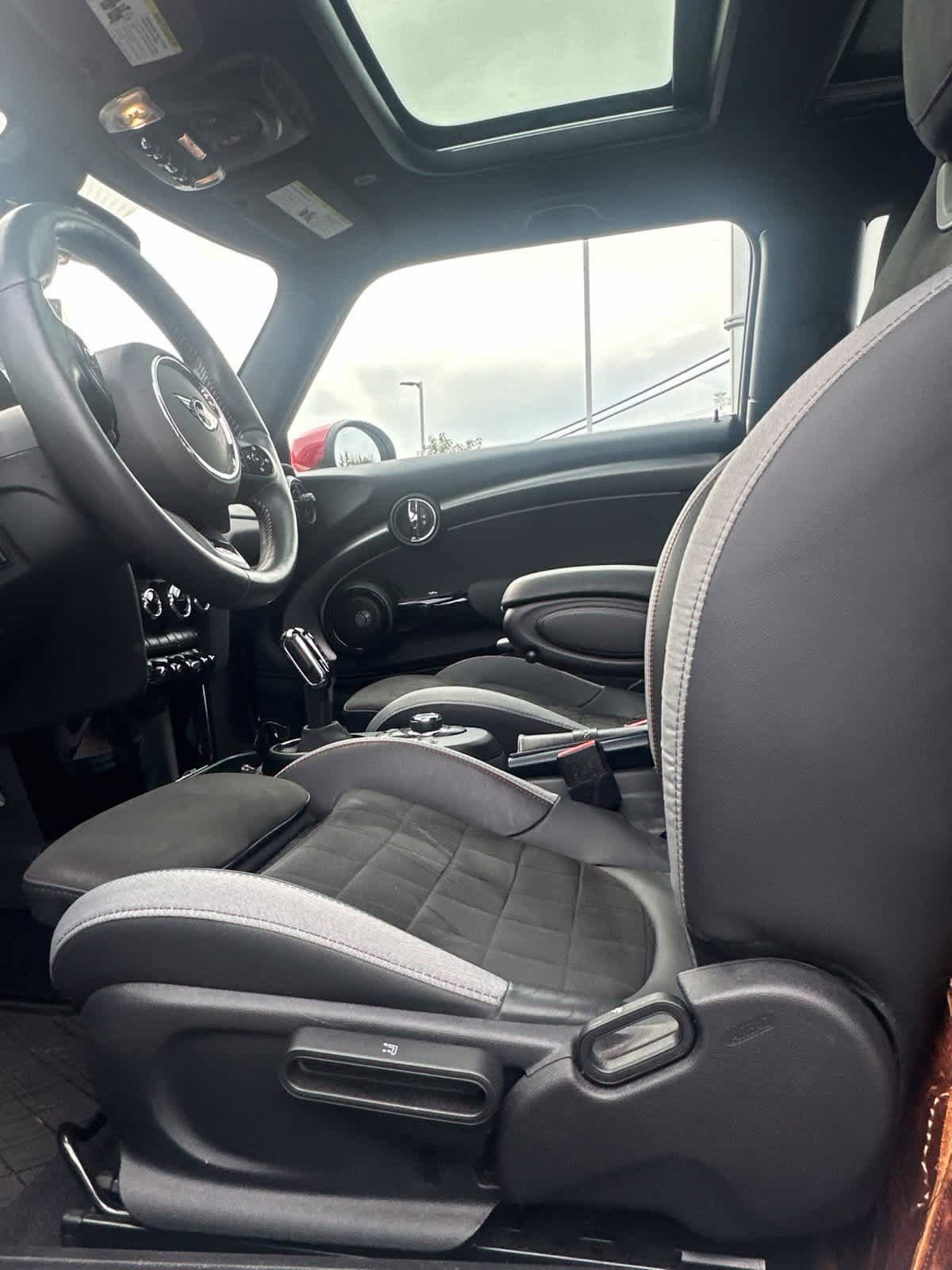 Used 2024 MINI Cooper John Cooper Works FWD image 9