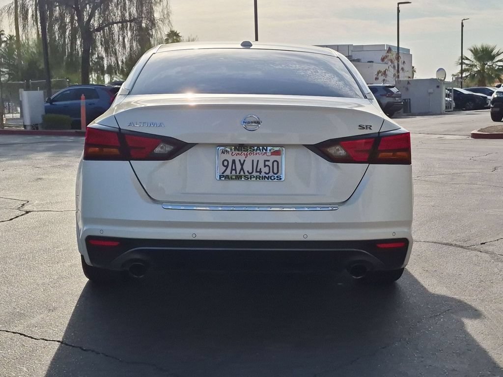 Used 2022 Nissan Altima 2.5 SR FWD image 4