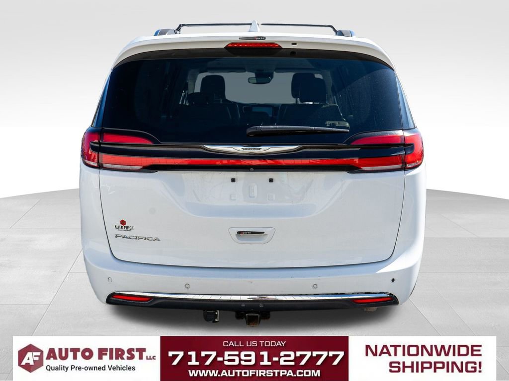 Used 2021 Chrysler Pacifica Touring-L FWD image 4