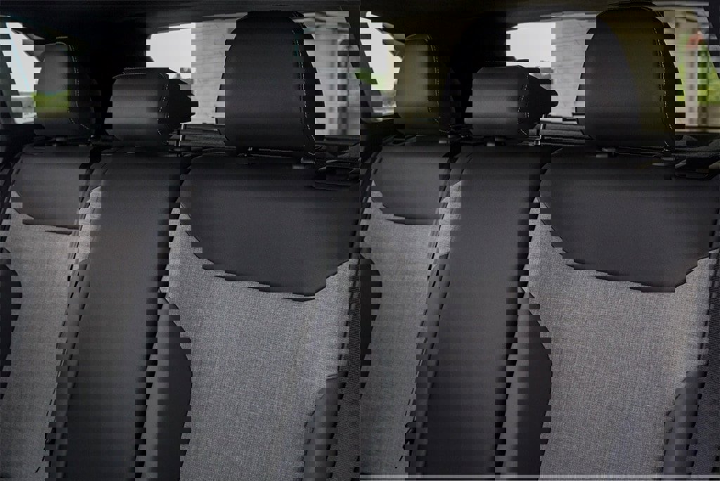 New 2025 Volkswagen ID.4 Pro image 19