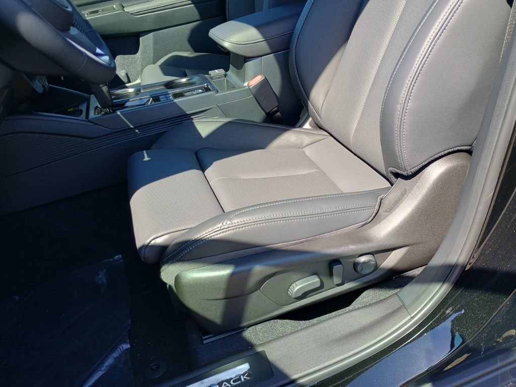 New 2026 Subaru Outback Touring XT AWD/4WD image 10