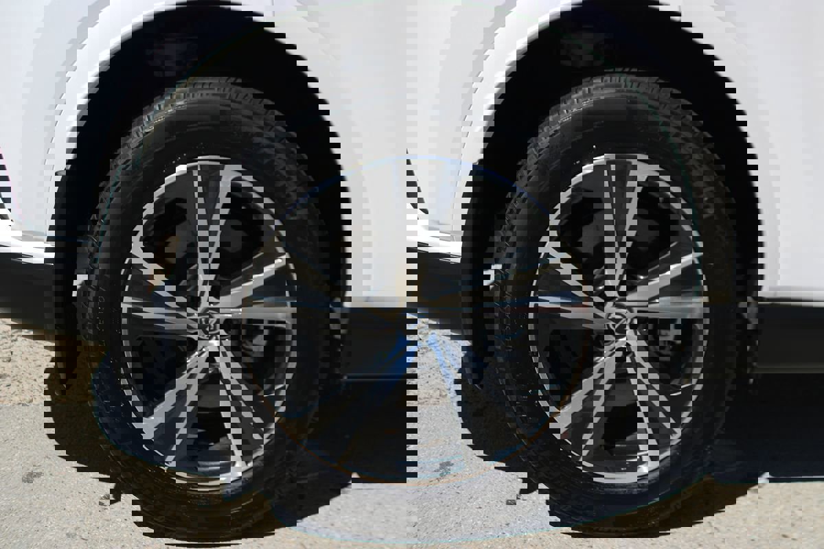 Used 2024 Lexus RX 350 Premium w/ Convenience Package image 39