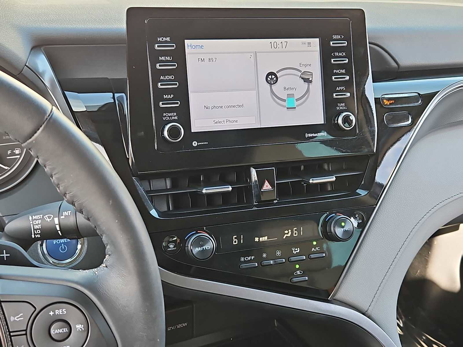 Used 2024 Toyota Camry SE FWD image 27