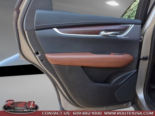 Used 2023 Cadillac XT5 Premium Luxury AWD/4WD image 13