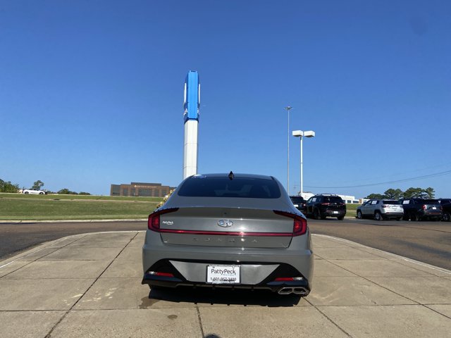 Used 2023 Hyundai Sonata SEL FWD image 14
