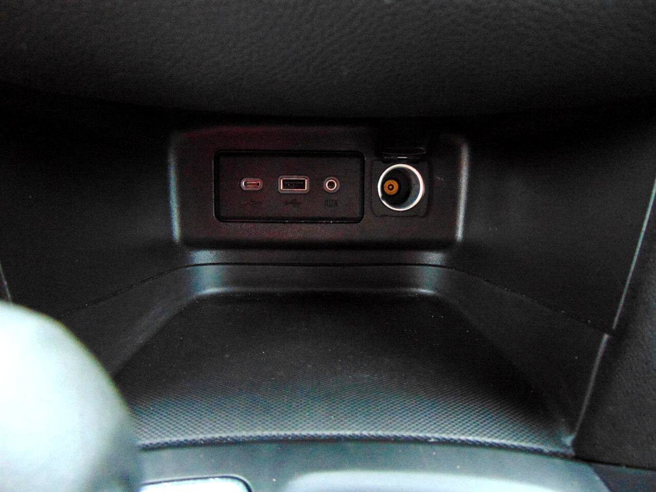 Used 2024 Chevrolet Equinox LT image 33