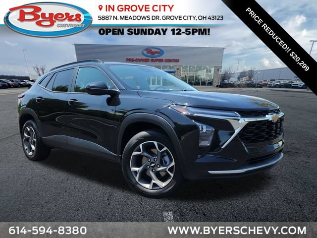 Used 2024 Chevrolet Trax LT w/ Driver Confidence Package FWD image 1